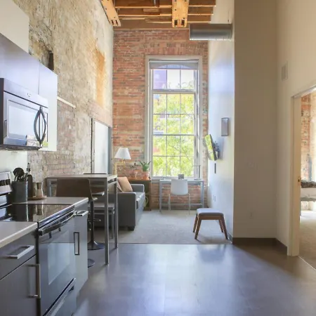 Modern 1Br Apt Near Fiserv With Parking